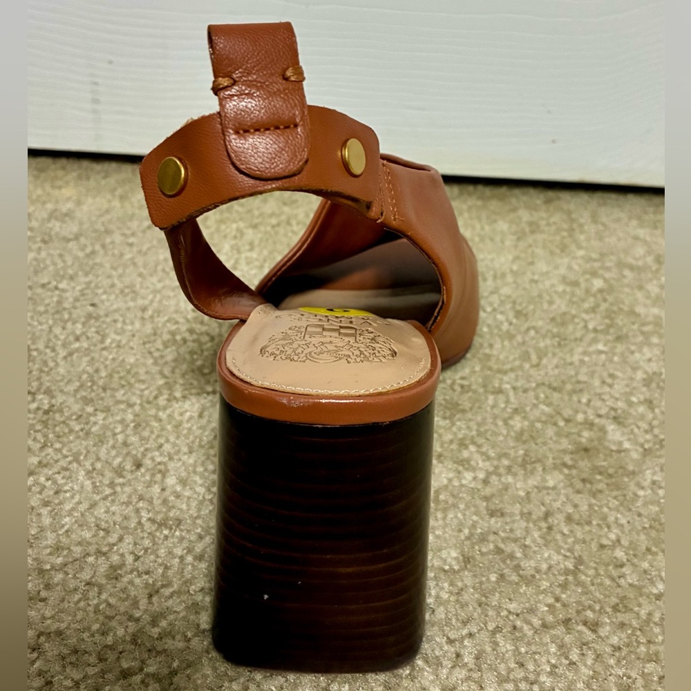 Vince Camuto tan leather flared wooden stacked block heels sandals chunky - Picture 5 of 6
